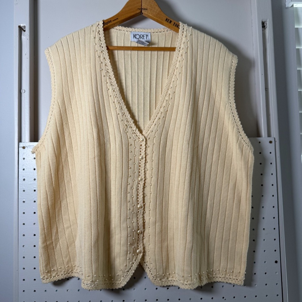 Koret‎ Sweater Vest Womens XL Pale Yellow Cotton Blend Pearl Beaded Grandma Chic